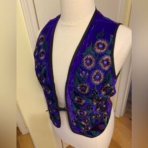 Cotton embroidered flower burst festival vest one size